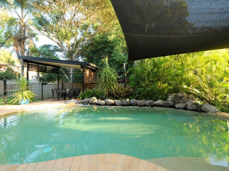 6 Jocelyn Grove, Springwood QLD 4127