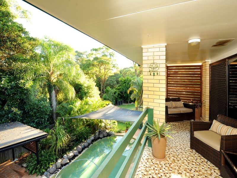 6 Jocelyn Grove, Springwood QLD 4127