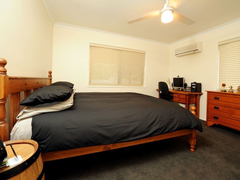 6 Jocelyn Grove, Springwood QLD 4127