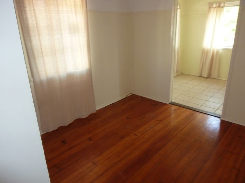 32 York Street, Coorparoo QLD 4151