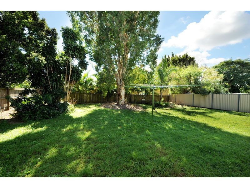 28 Daveson Road, Capalaba QLD 4157