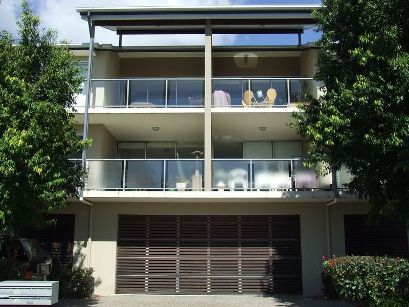 2/17 Deviney Street, Morningside QLD 4170