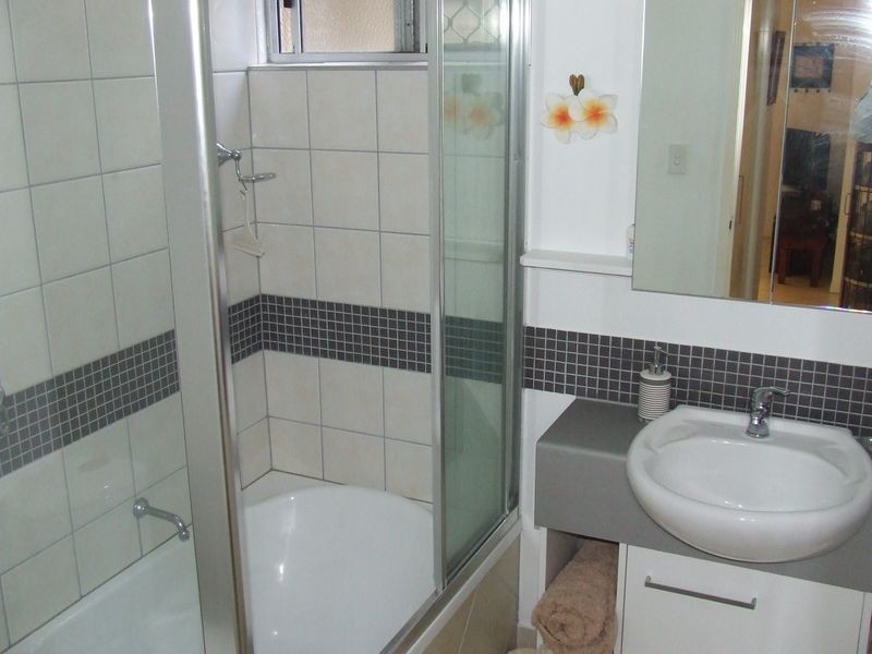 2/17 Deviney Street, Morningside QLD 4170