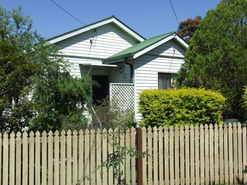 231 Agnew Street, Seven Hills QLD 4170