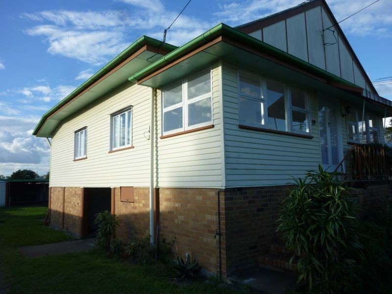 39 Andrews Street, Cannon Hill QLD 4170