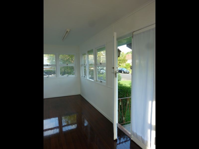 39 Andrews Street, Cannon Hill QLD 4170