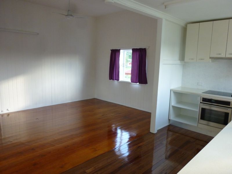 39 Andrews Street, Cannon Hill QLD 4170