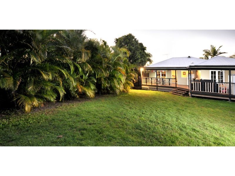 21 Dahlia Street, Cannon Hill QLD 4170