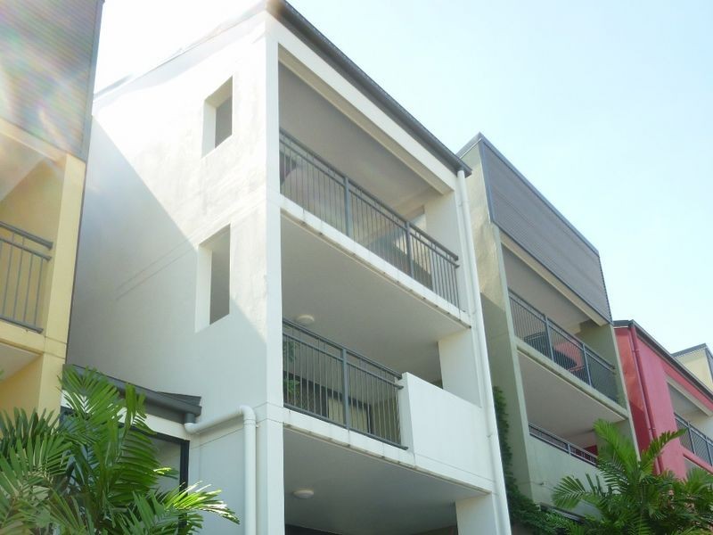 6/8 Catherine Street, Woolloongabba QLD 4102