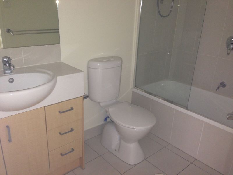 6/8 Catherine Street, Woolloongabba QLD 4102