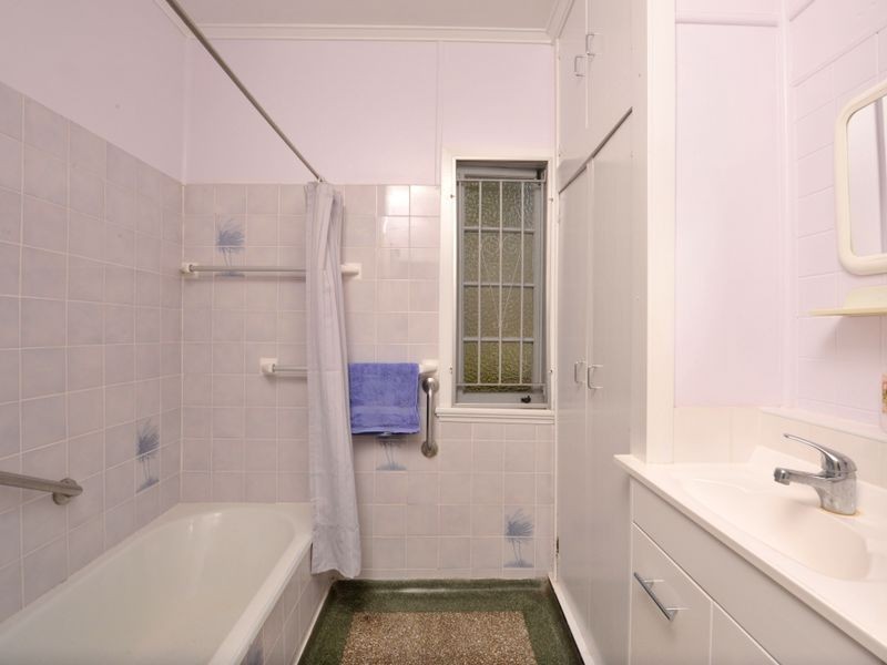 52 Muir Street, Cannon Hill QLD 4170