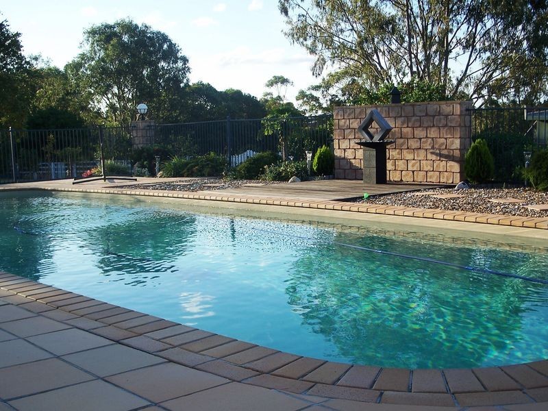 13-15 Grove Road, Holmview QLD 4207