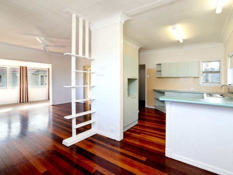 60 Effingham Street, Tarragindi QLD 4121