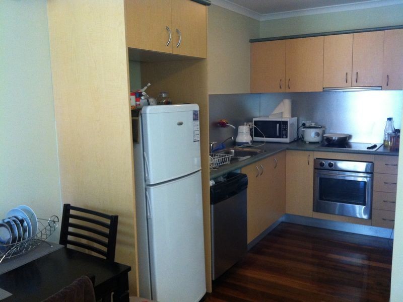 4/15 Agnes Street, Morningside QLD 4170