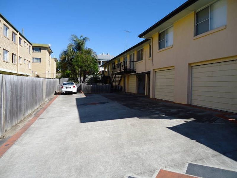 4/15 Agnes Street, Morningside QLD 4170