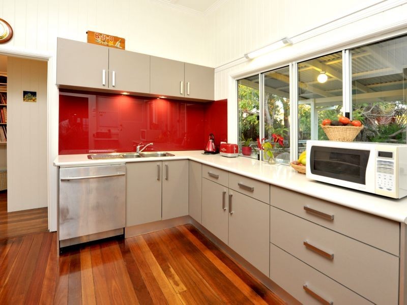 77 Armstrong Road, Cannon Hill QLD 4170