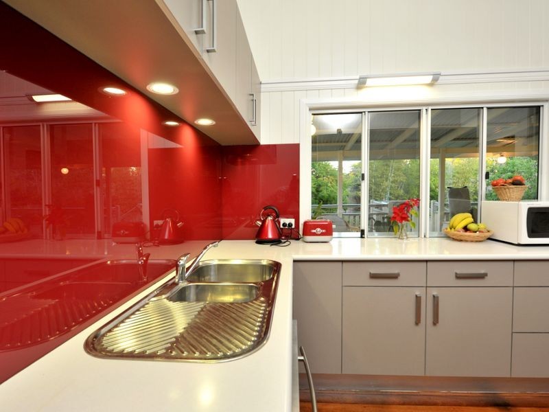 77 Armstrong Road, Cannon Hill QLD 4170