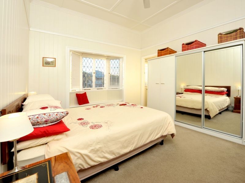 77 Armstrong Road, Cannon Hill QLD 4170