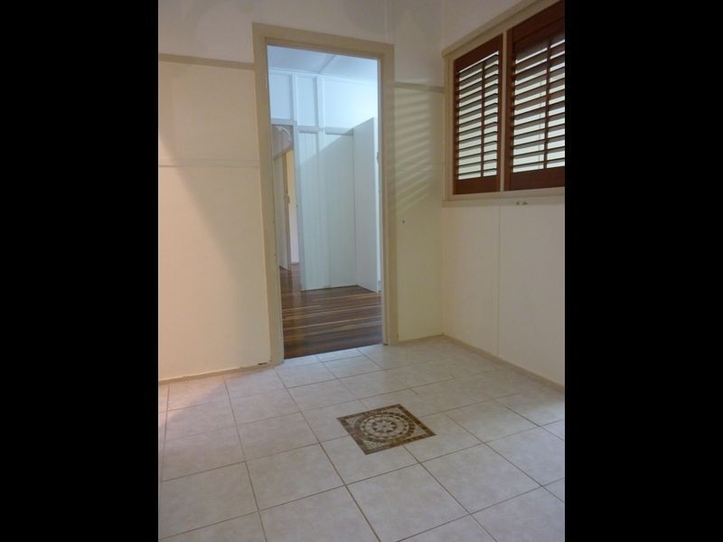 810 Wynnum Road, Cannon Hill QLD 4170