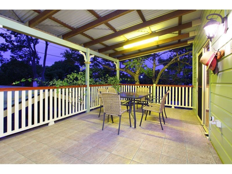 59 Beauvardia Street, Cannon Hill QLD 4170