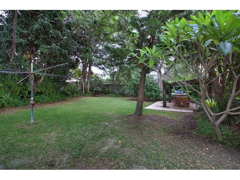 59 Beauvardia Street, Cannon Hill QLD 4170
