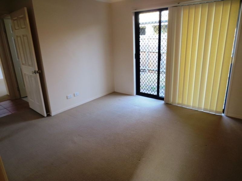 8 Charlotte Street, Carina QLD 4152