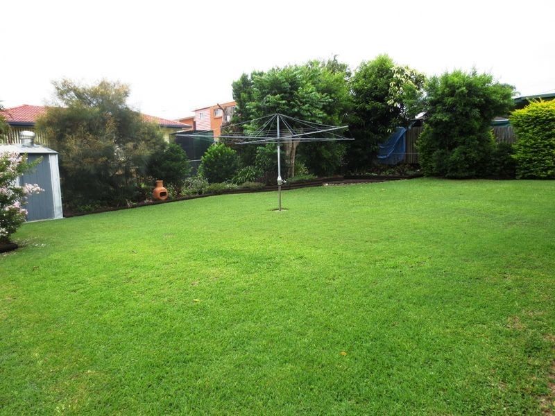 39 Meyrick Street, Cannon Hill QLD 4170