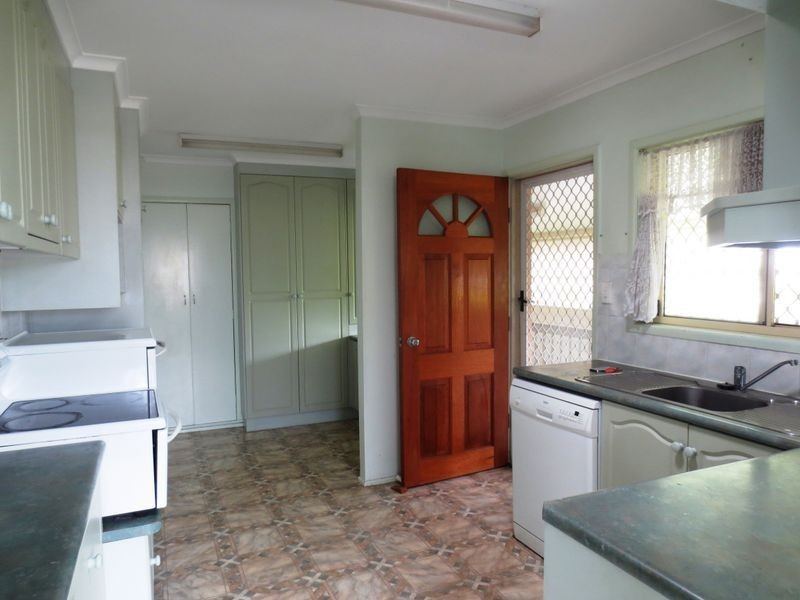 39 Meyrick Street, Cannon Hill QLD 4170