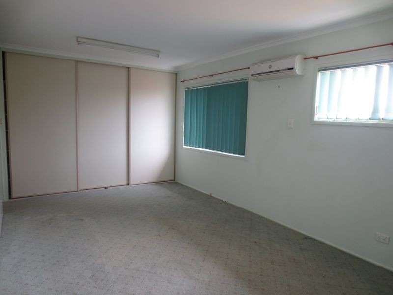 39 Meyrick Street, Cannon Hill QLD 4170