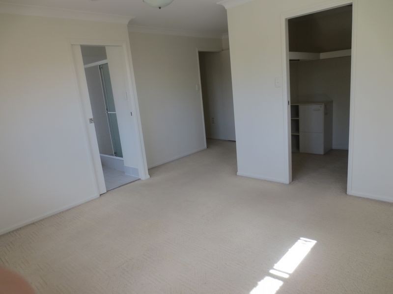 45 Bridgnorth Street, Carindale QLD 4152