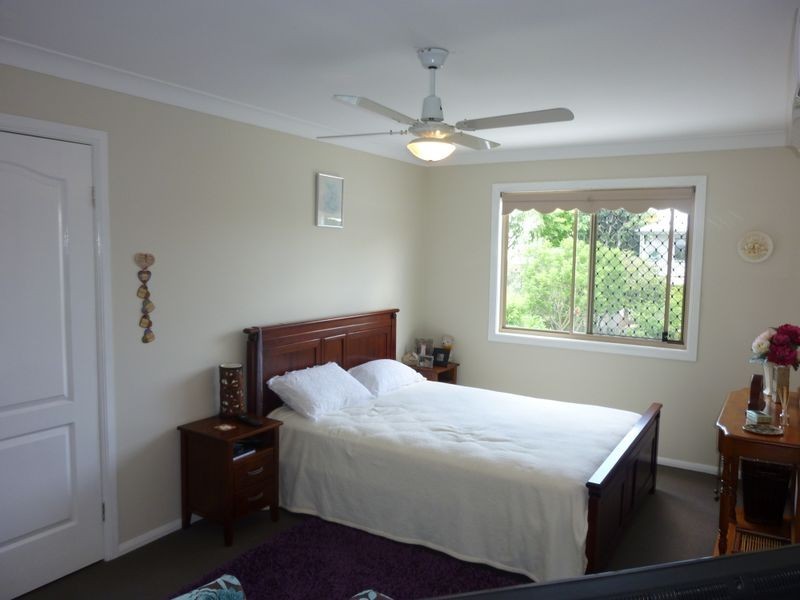 27 Grenade Street, Cannon Hill QLD 4170