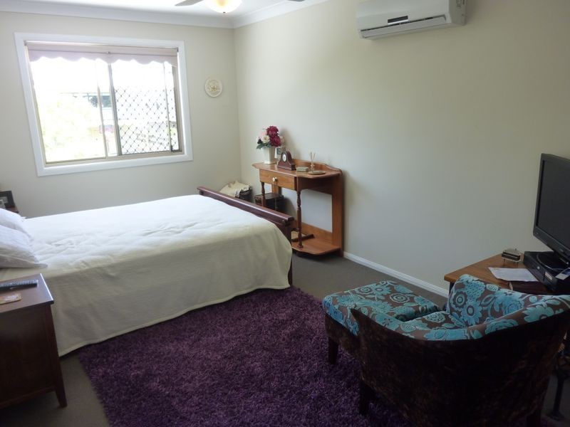 27 Grenade Street, Cannon Hill QLD 4170