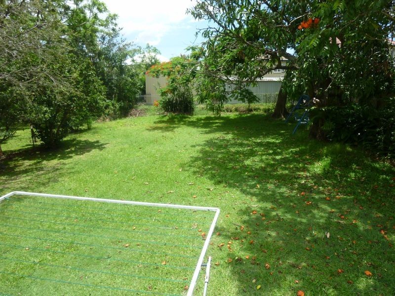 18 Edge Street, Murarrie QLD 4172