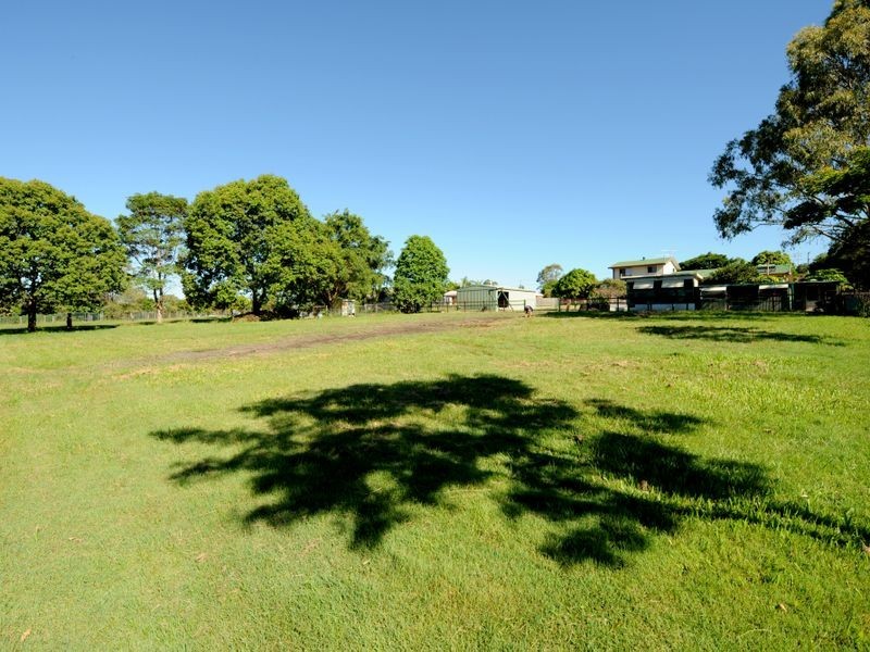 15 Grove Road, Holmview QLD 4207