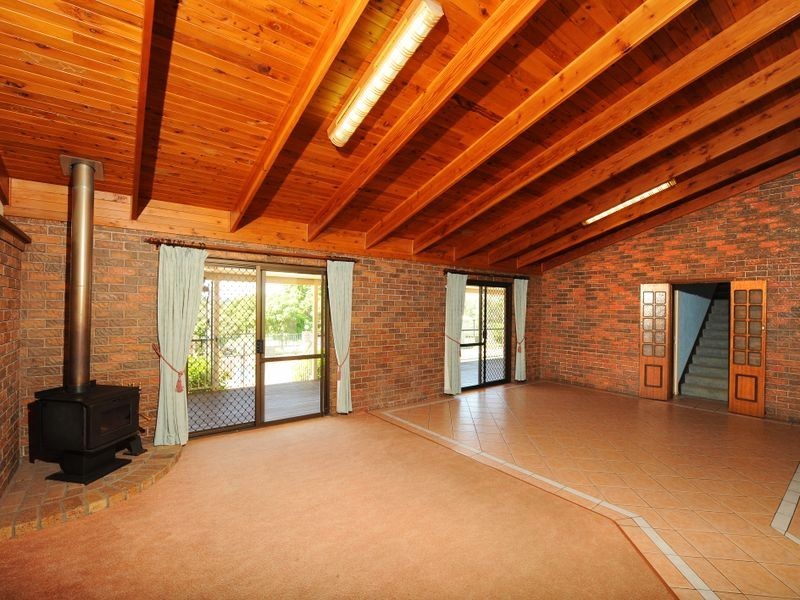 15 Grove Road, Holmview QLD 4207