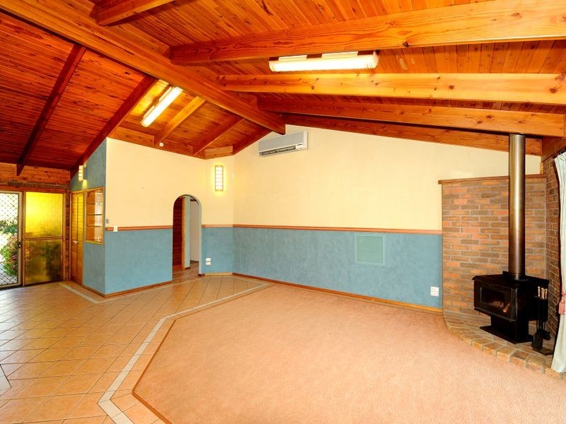 15 Grove Road, Holmview QLD 4207