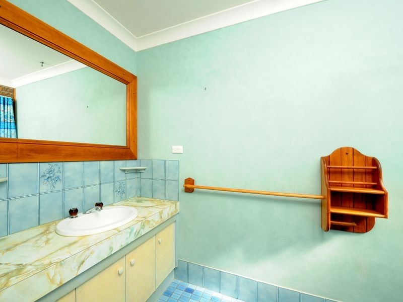 15 Grove Road, Holmview QLD 4207