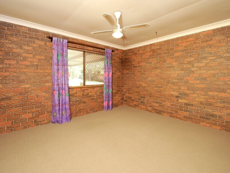 15 Grove Road, Holmview QLD 4207