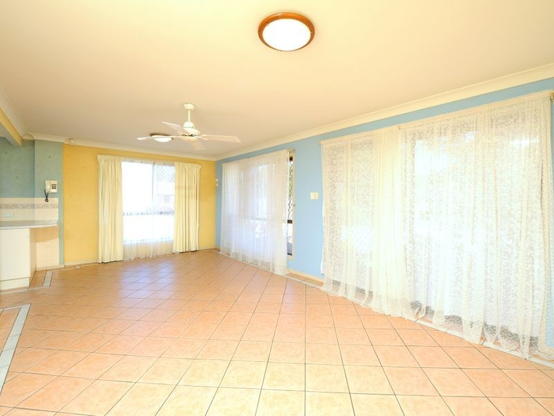 15 Grove Road, Holmview QLD 4207