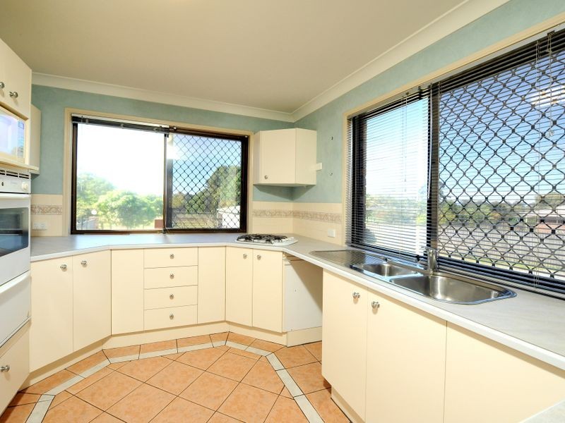 15 Grove Road, Holmview QLD 4207