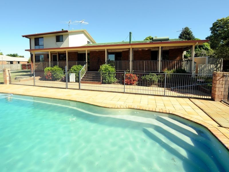 15 Grove Road, Holmview QLD 4207