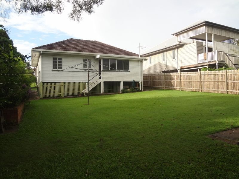 23 Goolara Street, Cannon Hill QLD 4170