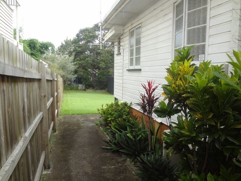 23 Goolara Street, Cannon Hill QLD 4170