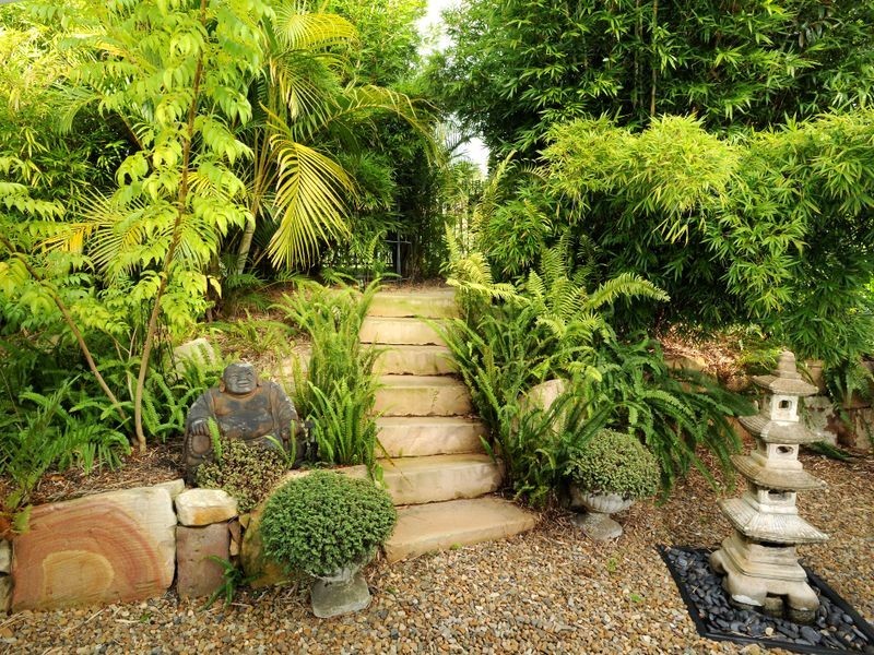 39 Grove Road, Edens Landing QLD 4207