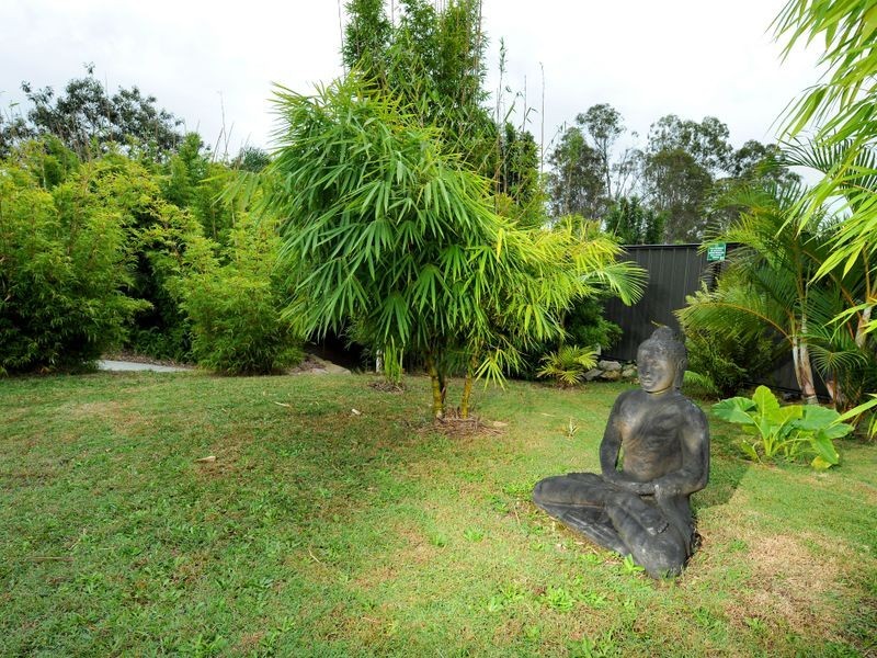 39 Grove Road, Edens Landing QLD 4207