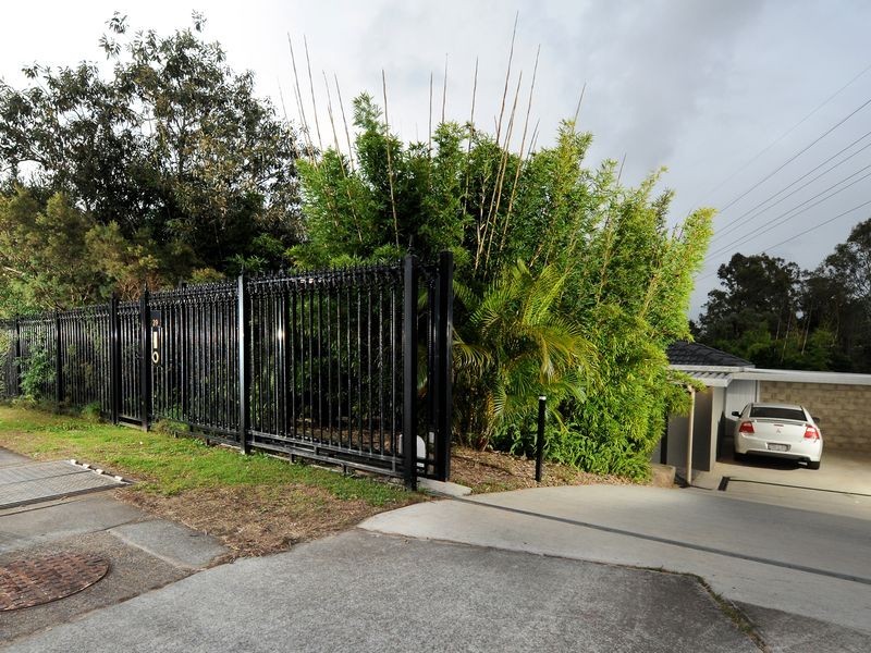 39 Grove Road, Edens Landing QLD 4207