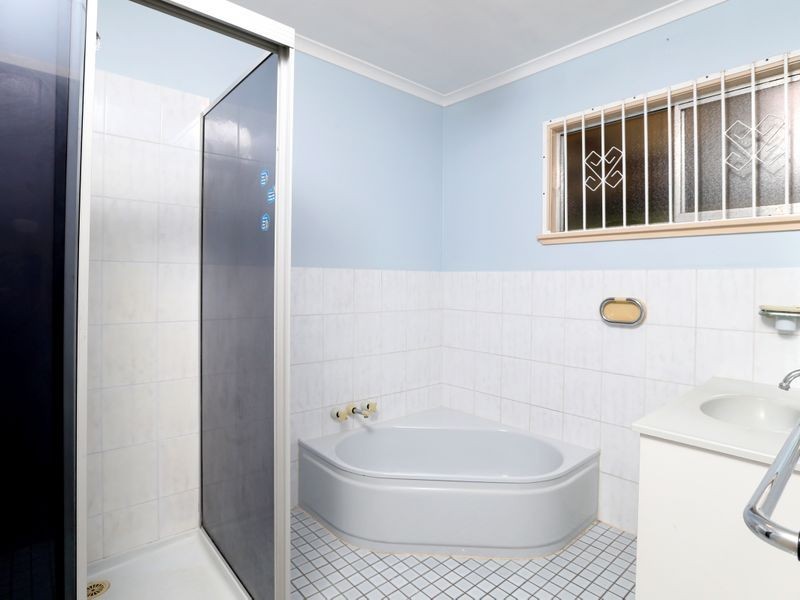 21 Ludwick Street, Cannon Hill QLD 4170