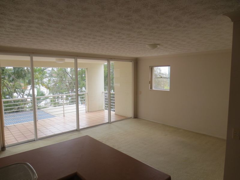 1/92-96 Norman Crescent, Norman Park QLD 4170