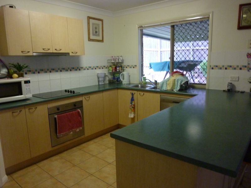 45 Brookside Place, Lota QLD 4179