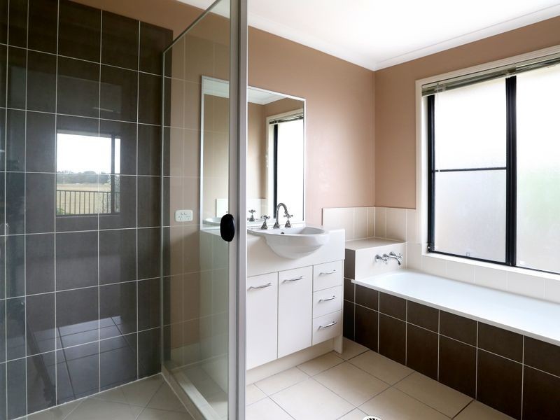 12 Vera Place, Tingalpa QLD 4173